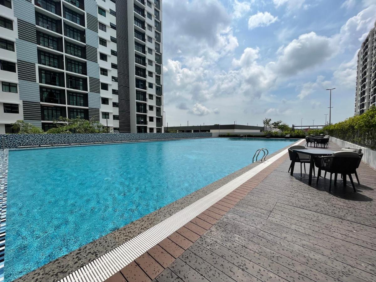 Villa Desaru Johor By Glex Exterior foto
